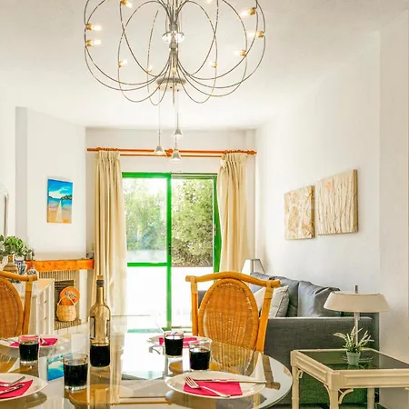 Residencial Torrenueva Apartment