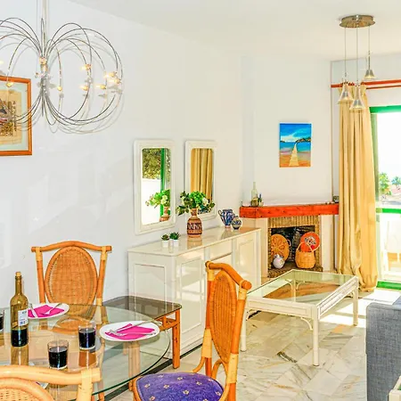 Residencial Torrenueva Apartment *